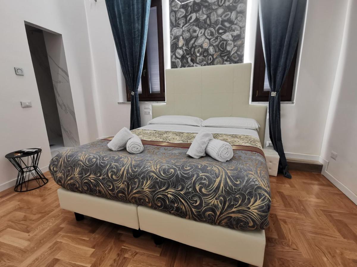 Alojamento de Acomodação e Pequeno-almoço Navona Relais *