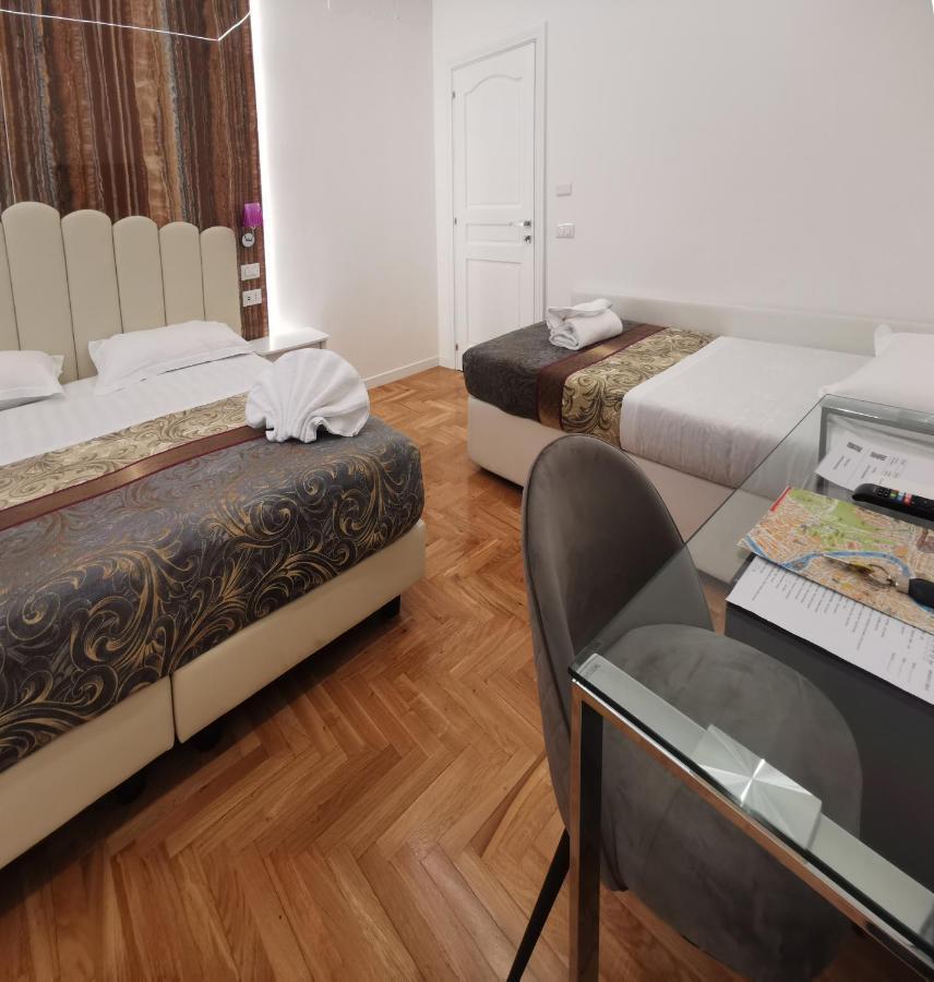 Alojamento de Acomodação e Pequeno-almoço Navona Relais